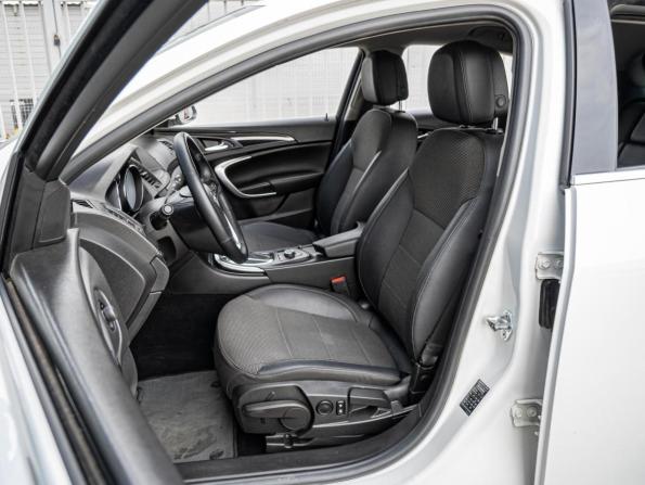 Opel Insignia I с пробегом 2012 года, цена 910 000 рублей, 279200 км, лифтбек, Автокод Объявления