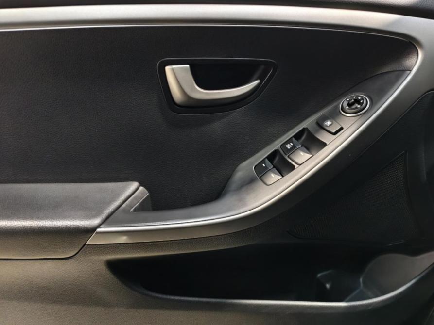 Hyundai i30 II Курск  - изображение 14