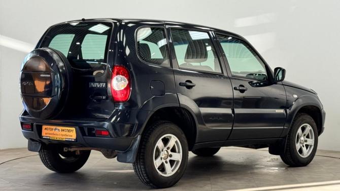 Chevrolet Niva I Рестайлинг с пробегом 2017 года, цена 599 000 рублей, 82041 км, внедорожник, Автокод Объявления
