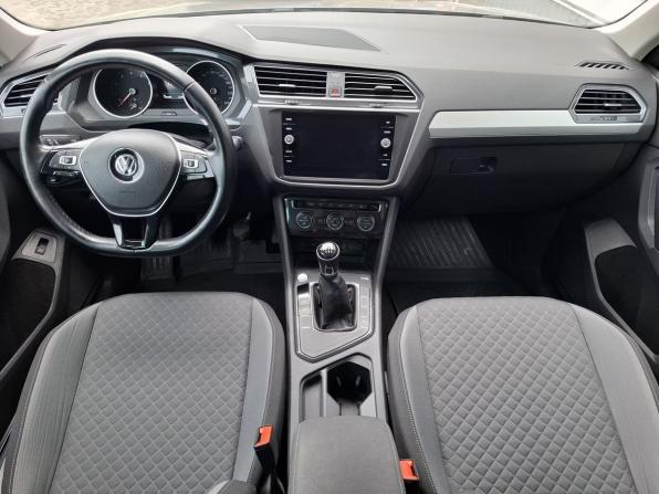 Volkswagen Tiguan II с пробегом 2019 года, цена 1 950 000 рублей, 199294 км, внедорожник, Автокод Объявления