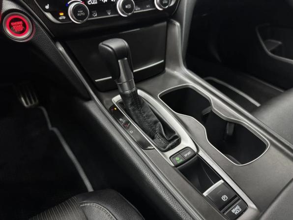 Honda Accord X с пробегом 2019 года, цена 1 997 000 рублей, 75550 км, седан, Автокод Объявления