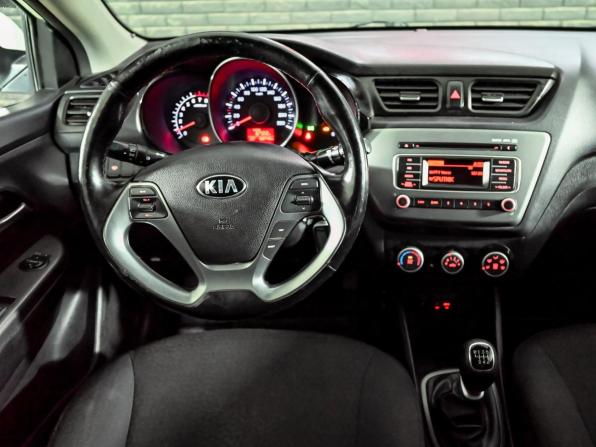 Kia Rio III Рестайлинг с пробегом 2016 года, цена 1 000 000 рублей, 168747 км, седан, Автокод Объявления