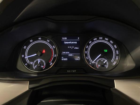 Skoda Rapid II с пробегом 2021 года, цена 1 730 000 рублей, 61601 км, лифтбек, Автокод Объявления