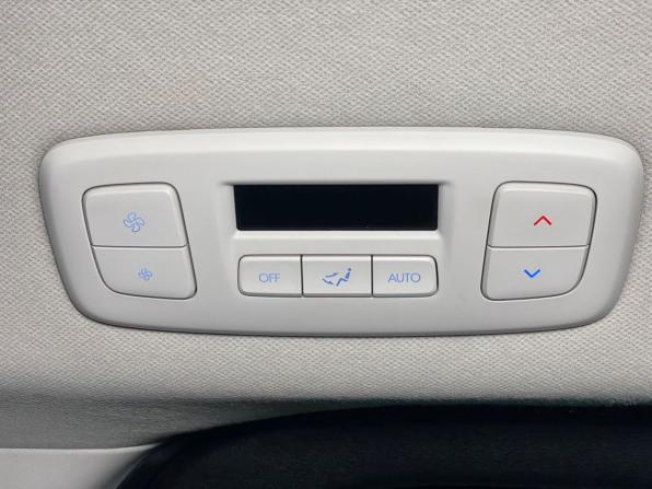Hyundai Staria I с пробегом 2021 года, цена 4 399 000 рублей, 103210 км, минивэн, Автокод Объявления