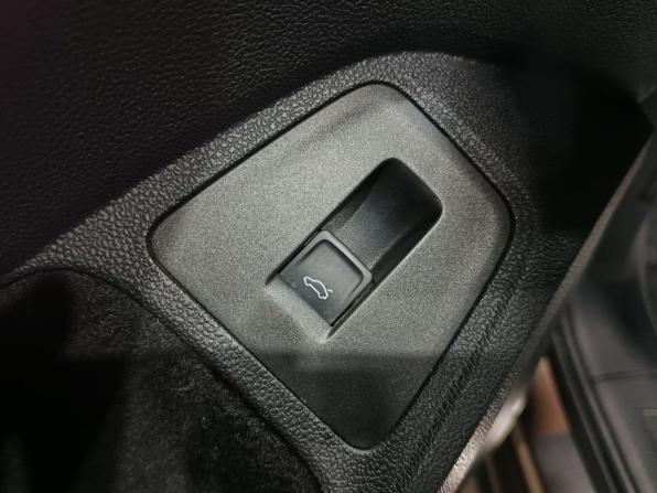 Volkswagen Tiguan II с пробегом 2017 года, цена 2 190 000 рублей, 167436 км, внедорожник, Автокод Объявления