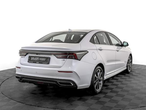 Omoda S5 с пробегом 2023 года, цена 1 555 000 рублей, 32084 км, седан, Автокод Объявления