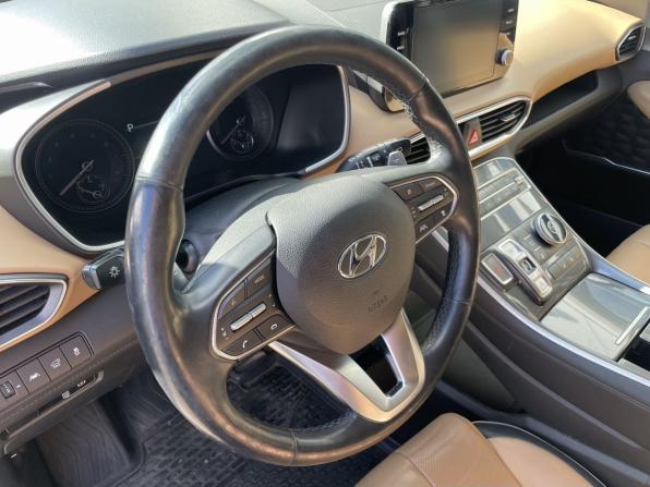 Hyundai Santa Fe IV Рестайлинг с пробегом 2021 года, цена 3 462 000 рублей, 102279 км, внедорожник, Автокод Объявления