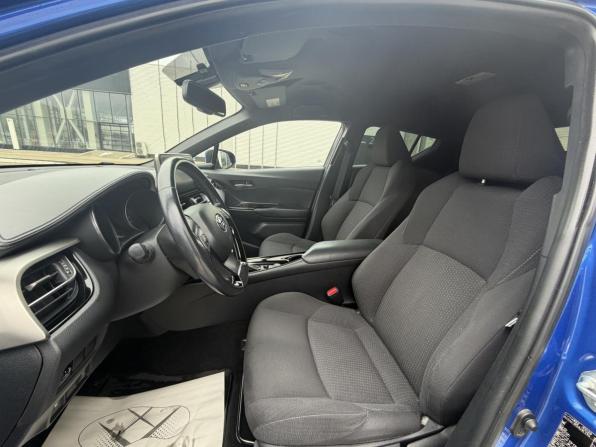Toyota C-HR I с пробегом 2018 года, цена 1 990 000 рублей, 90577 км, внедорожник, Автокод Объявления