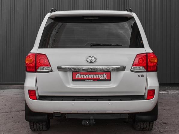Toyota Land Cruiser 200 Series Рестайлинг 1 с пробегом 2012 года, цена 3 680 000 рублей, 235050 км, внедорожник, Автокод Объявления