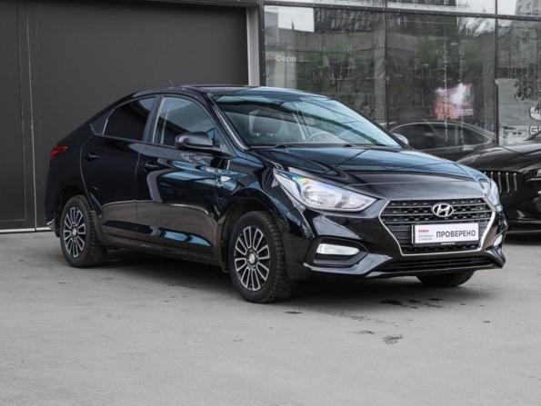 Hyundai Solaris II с пробегом 2018 года, цена 1 350 000 рублей, 166833 км, седан, Автокод Объявления