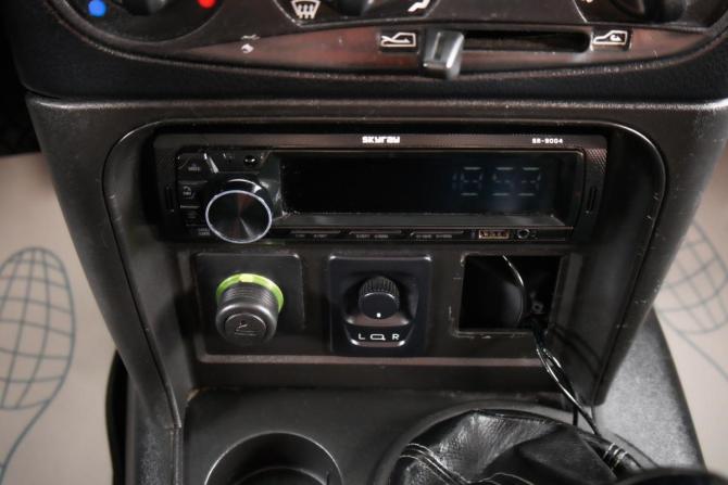 Chevrolet Niva I Рестайлинг с пробегом 2012 года, цена 649 000 рублей, 155245 км, внедорожник, Автокод Объявления