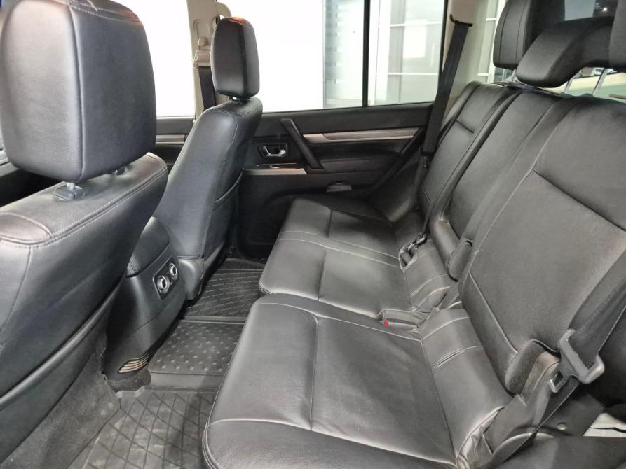 Mitsubishi Pajero IV Рестайлинг 2 Пермь  - изображение 24