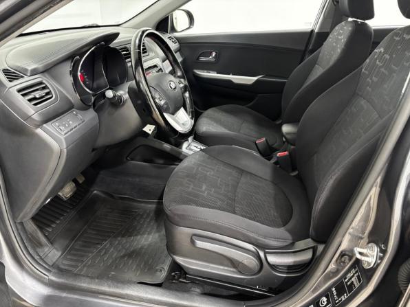 Kia Rio III с пробегом 2013 года, цена 940 000 рублей, 115125 км, хэтчбек, Автокод Объявления