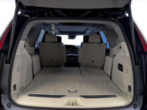 Cadillac Escalade V с пробегом 2021 года, цена 8 820 000 рублей, 94947 км, внедорожник, Автокод Объявления