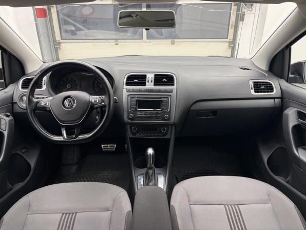 Volkswagen Polo V Рестайлинг с пробегом 2016 года, цена 1 144 000 рублей, 119921 км, седан, Автокод Объявления