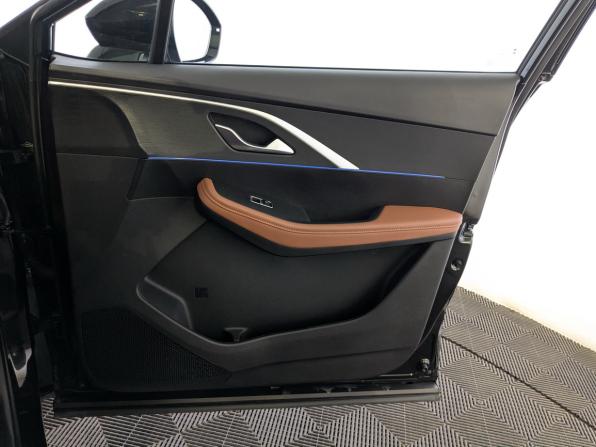 Omoda C5 I с пробегом 2023 года, цена 1 950 000 рублей, 16580 км, внедорожник, Автокод Объявления