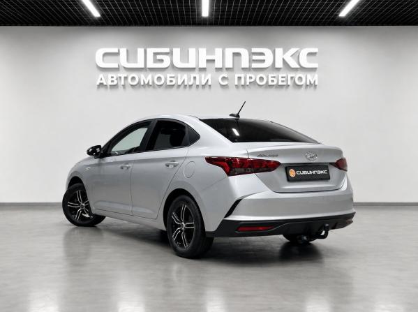 Hyundai Solaris II Рестайлинг с пробегом 2021 года, цена 1 545 000 рублей, 93115 км, седан, Автокод Объявления