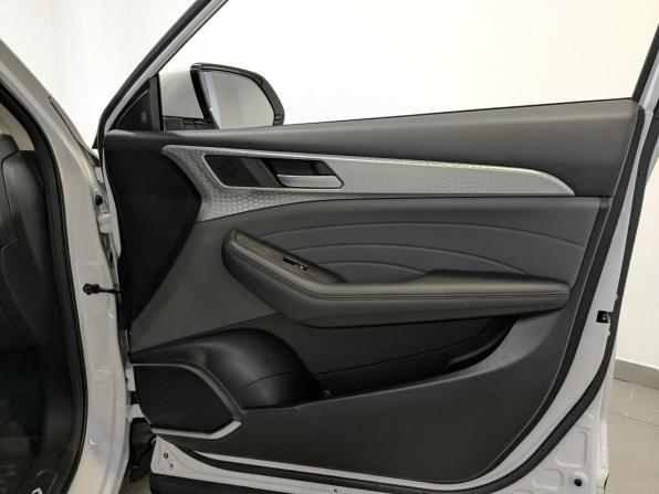 Haval F7 I Рестайлинг с пробегом 2023 года, цена 2 350 000 рублей, 26921 км, внедорожник, Автокод Объявления
