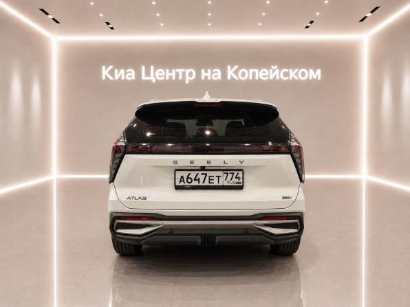 Geely Atlas II с пробегом 2024 года, цена 3 099 000 рублей, 48000 км, внедорожник, Автокод Объявления