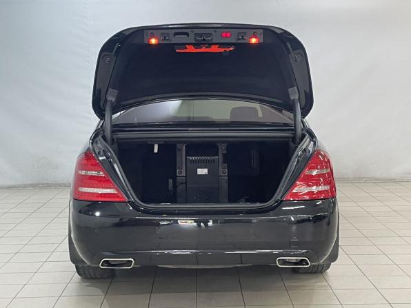 Mercedes-Benz S-Класс V (W221) Рестайлинг с пробегом 2011 года, цена 1 280 000 рублей, 284267 км, седан, Автокод Объявления