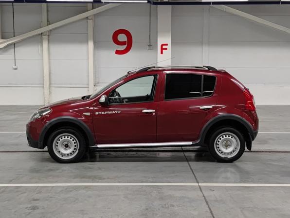Renault Sandero I с пробегом 2012 года, цена 699 000 рублей, 104892 км, хэтчбек, Автокод Объявления
