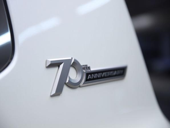 Toyota Land Cruiser 300 Series с пробегом 2021 года, цена 10 990 000 рублей, 112226 км, внедорожник, Автокод Объявления