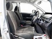 Toyota Voxy II (R70) Рестайлинг Чита  - изображение 25