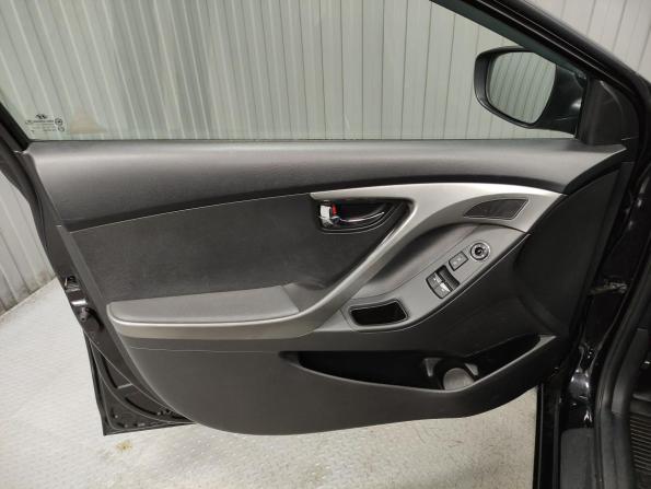 Hyundai Elantra V (MD) с пробегом 2012 года, цена 950 000 рублей, 101515 км, седан, Автокод Объявления