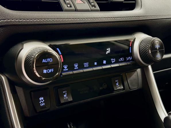 Toyota RAV4 V (XA50) с пробегом 2019 года, цена 3 620 000 рублей, 69730 км, внедорожник, Автокод Объявления