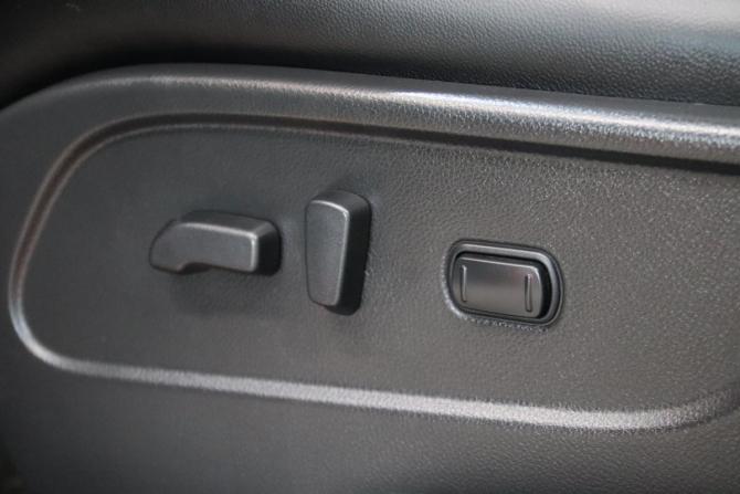 Nissan Murano II (Z51) Рестайлинг с пробегом 2012 года, цена 1 320 250 рублей, 179451 км, внедорожник, Автокод Объявления