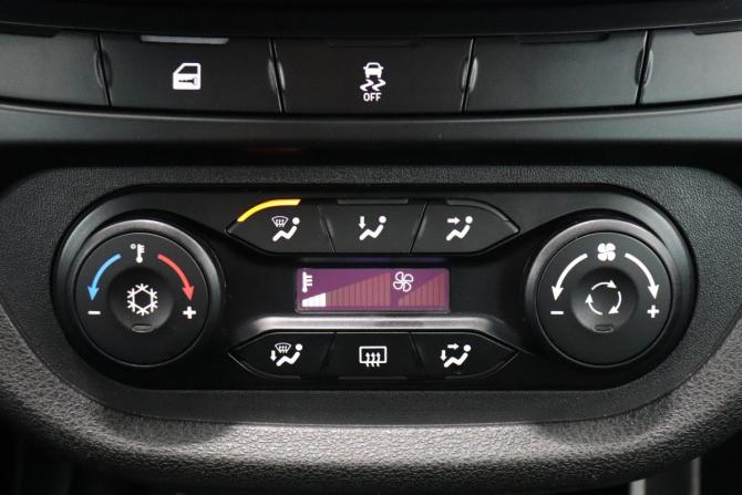 Lada (ВАЗ) Vesta I с пробегом 2018 года, цена 1 027 000 рублей, 75000 км, универсал, Автокод Объявления