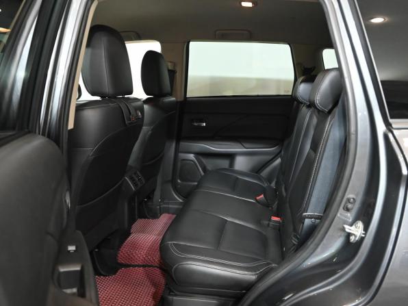 Mitsubishi Outlander III Рестайлинг 3 с пробегом 2019 года, цена 2 280 000 рублей, 147186 км, внедорожник, Автокод Объявления