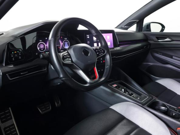 Volkswagen Golf GTI VIII с пробегом 2021 года, цена 3 707 000 рублей, 70026 км, хэтчбек, Автокод Объявления