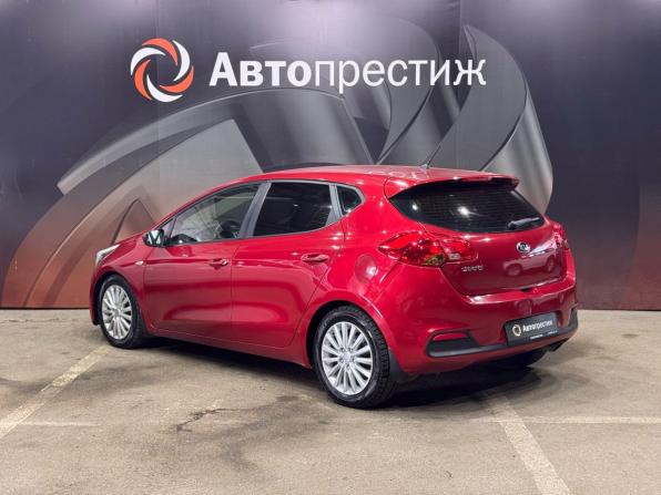 Kia Ceed II с пробегом 2012 года, цена 779 000 рублей, 218000 км, хэтчбек, Автокод Объявления