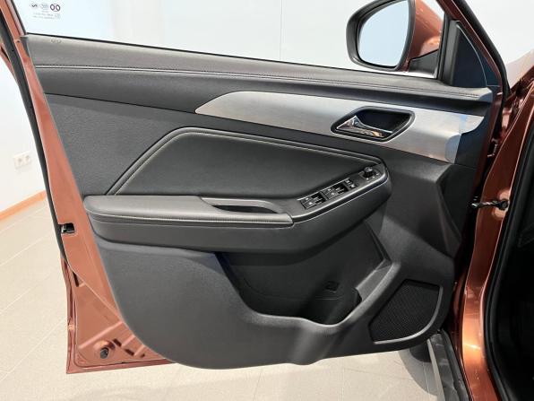 BAIC X35 с пробегом 2023 года, цена 1 299 000 рублей, 106518 км, внедорожник, Автокод Объявления