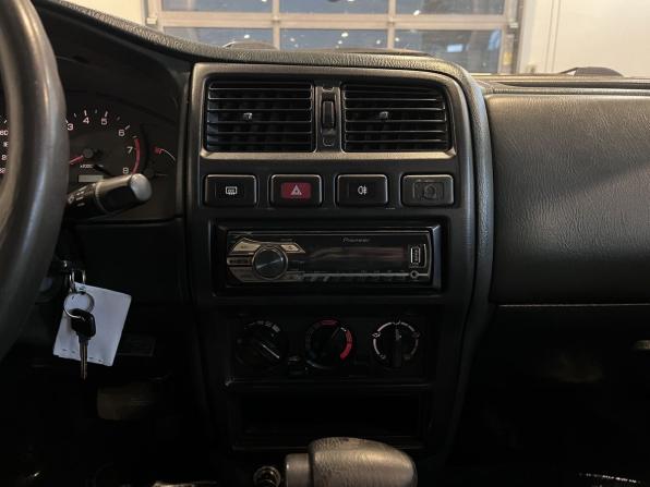 Nissan Almera I (N15) с пробегом 1997 года, цена 100 000 рублей, 304842 км, седан, Автокод Объявления