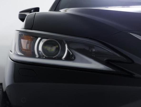 Lexus ES VII с пробегом 2020 года, цена 3 990 000 рублей, 107409 км, седан, Автокод Объявления