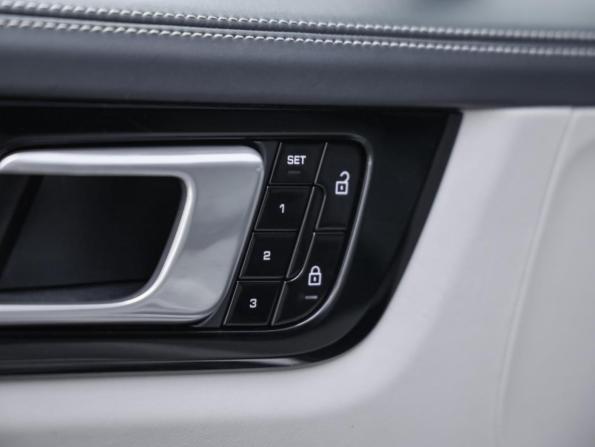 Porsche Cayenne III с пробегом 2020 года, цена 6 399 000 рублей, 126226 км, внедорожник, Автокод Объявления