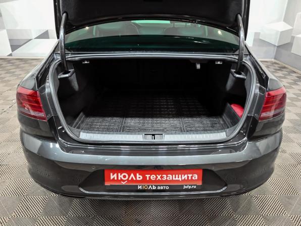 Volkswagen Passat B8 с пробегом 2019 года, цена 1 990 000 рублей, 160907 км, седан, Автокод Объявления