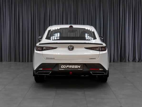 Changan Lamore с пробегом 2024 года, цена 2 099 000 рублей, 59366 км, седан, Автокод Объявления