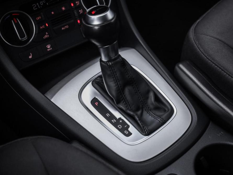 Audi Q3 I (8U) Рестайлинг Санкт-Петербург  - изображение 18