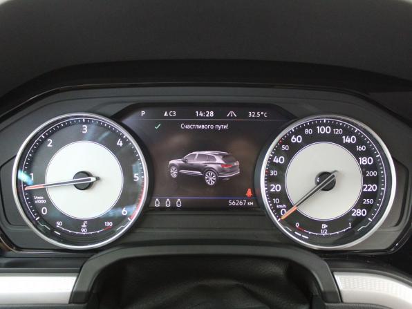 Volkswagen Touareg III с пробегом 2021 года, цена 5 650 000 рублей, 56265 км, внедорожник, Автокод Объявления