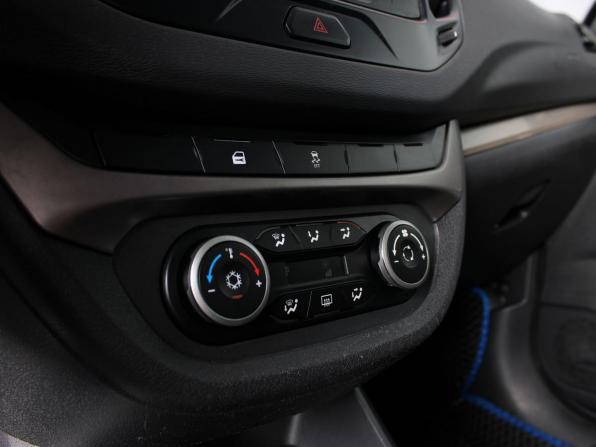 Lada (ВАЗ) Vesta I с пробегом 2016 года, цена 687 000 рублей, 281000 км, седан, Автокод Объявления