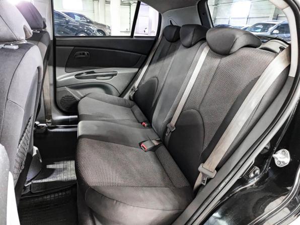 Kia Rio II Рестайлинг с пробегом 2010 года, цена 620 000 рублей, 203430 км, хэтчбек, Автокод Объявления