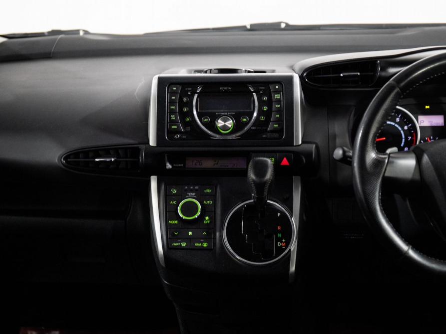 Toyota Wish II Иркутск  - изображение 12