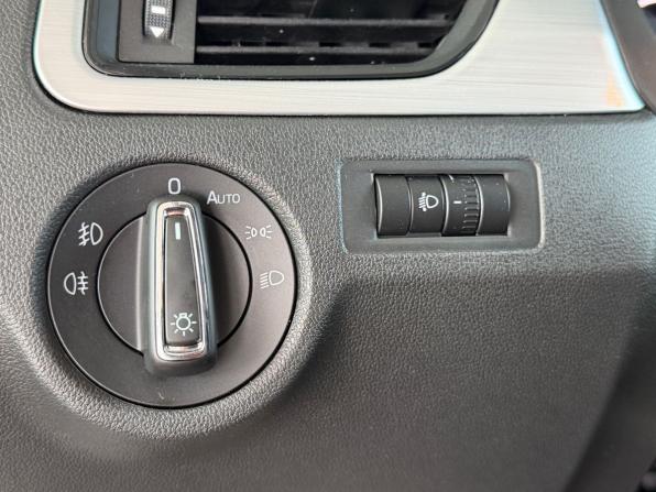 Skoda Rapid I Рестайлинг с пробегом 2019 года, цена 1 435 000 рублей, 92090 км, лифтбек, Автокод Объявления