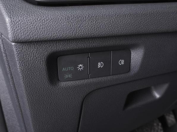 Skoda Octavia IV (A8) с пробегом 2021 года, цена 2 339 000 рублей, 92837 км, лифтбек, Автокод Объявления
