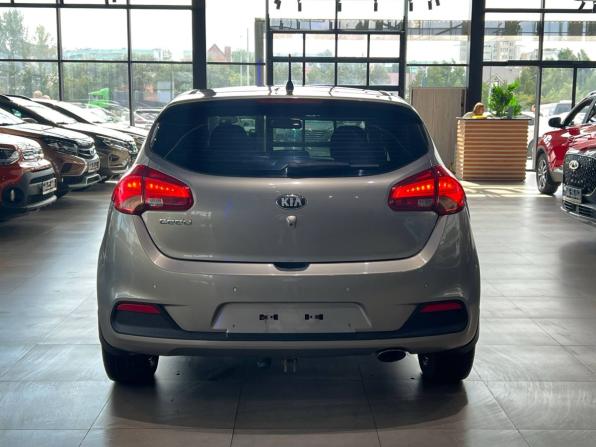 Kia Ceed II с пробегом 2013 года, цена 1 050 000 рублей, 202000 км, хэтчбек, Автокод Объявления