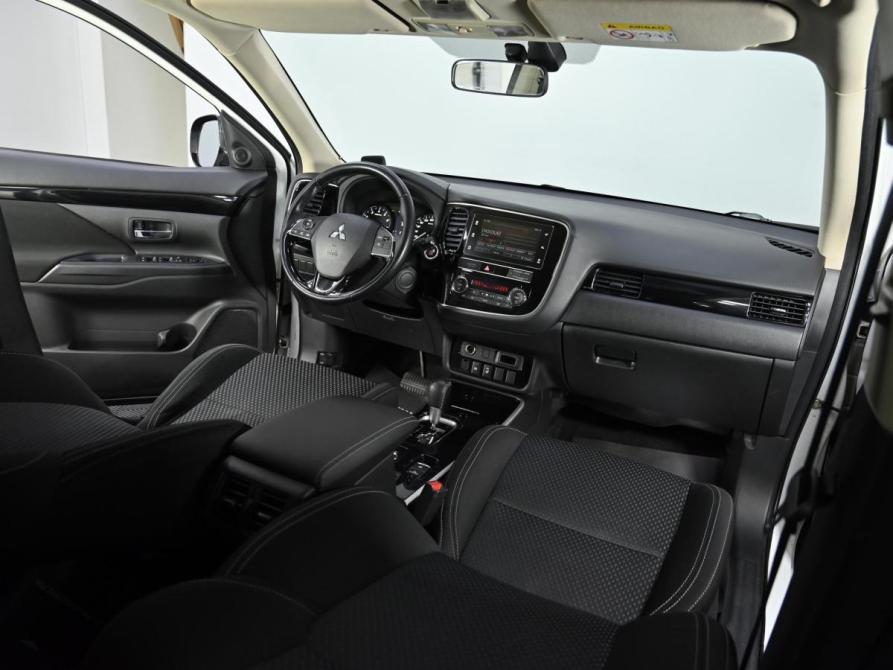 Mitsubishi Outlander III Рестайлинг 3 Москва  - изображение 6