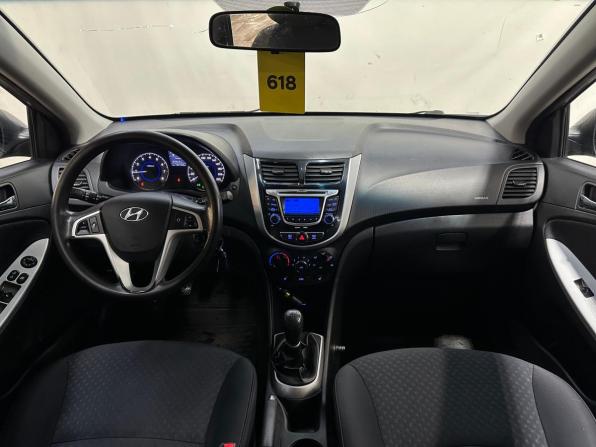 Hyundai Solaris I с пробегом 2011 года, цена 550 000 рублей, 199000 км, хэтчбек, Автокод Объявления